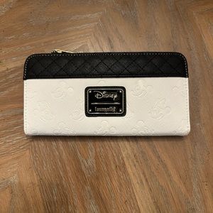 Disney Loungefly Wallet